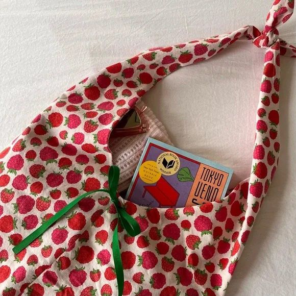 Raspberry handmade tote - Picture 2 of 5